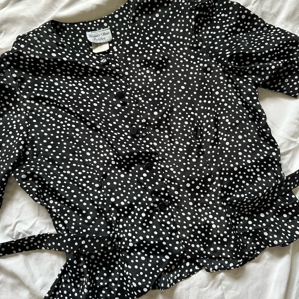 ⚫️ VINTAGE Abstract Polka Dot Print Blouse